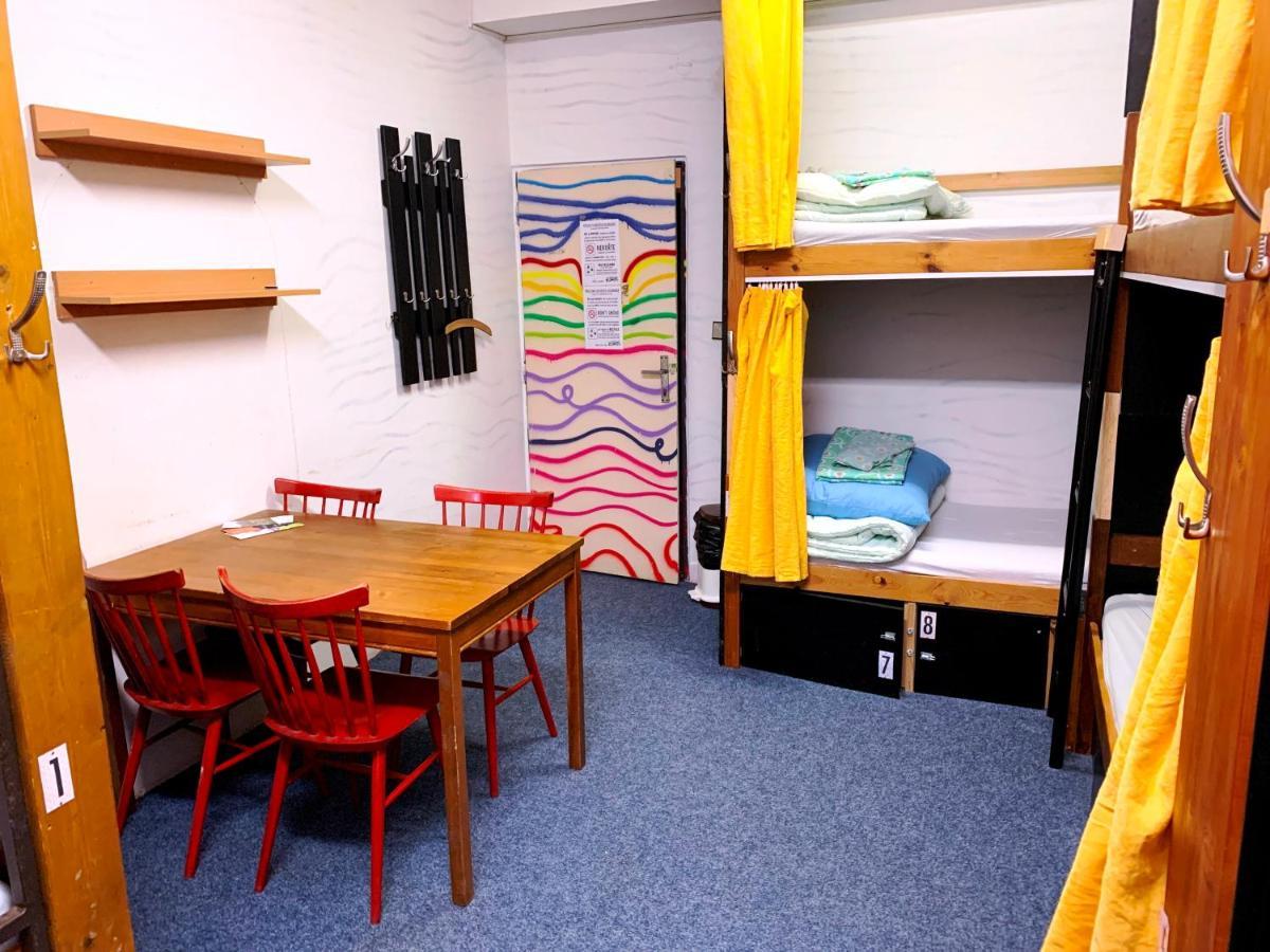 Hostel Klondike Pec pod Snezkou Esterno foto